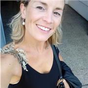 Profesora de infantil e idiomas, con experiencia en apoyo para primaria, ofrece clases particulares de todas las materias